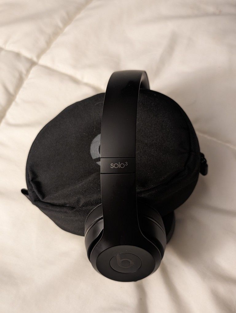 Beats Solo 3 Wireless Headphones