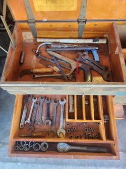 WW2 Military Toolbox