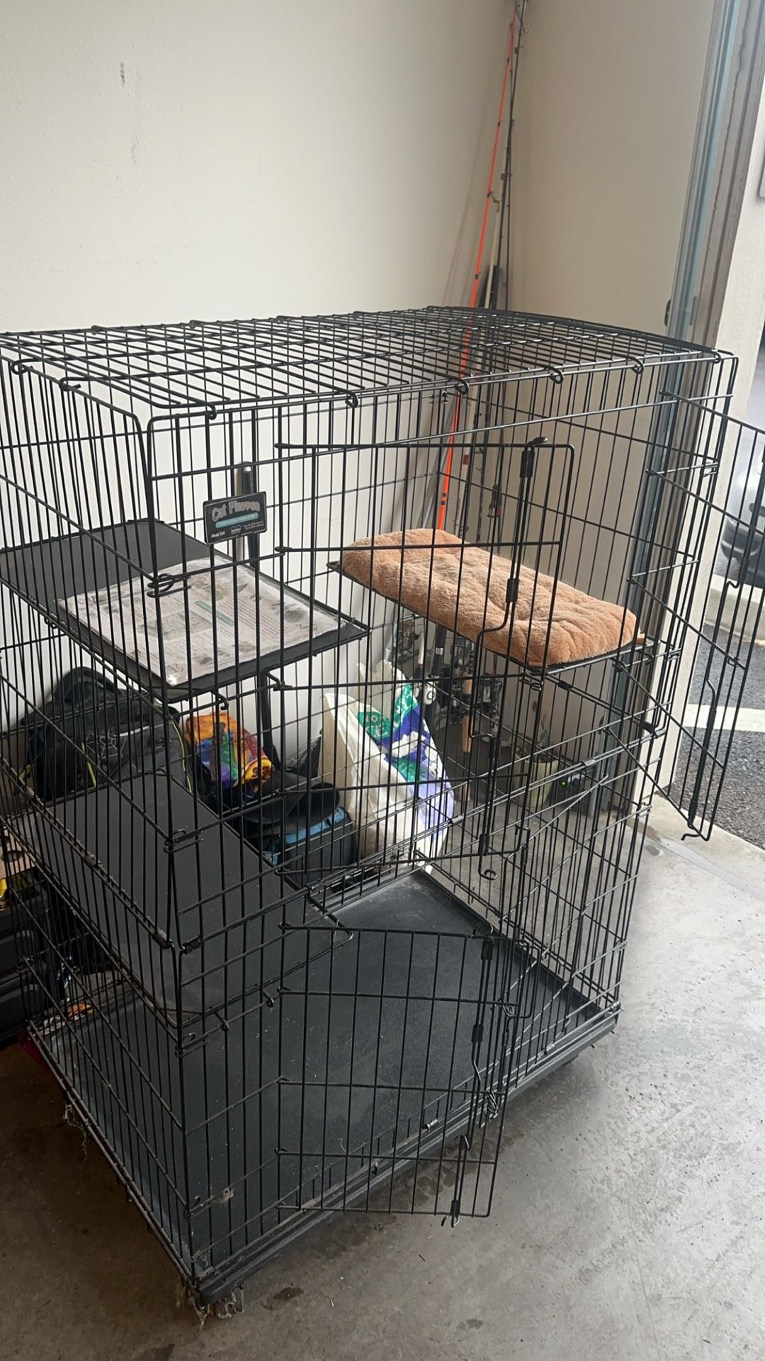 XL Animal Cage/Cat Playpen On Weels