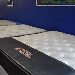 Queen Mattresses & Box Spring