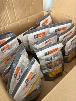 Dog food topper