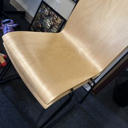 Leland Stackable Chairs 