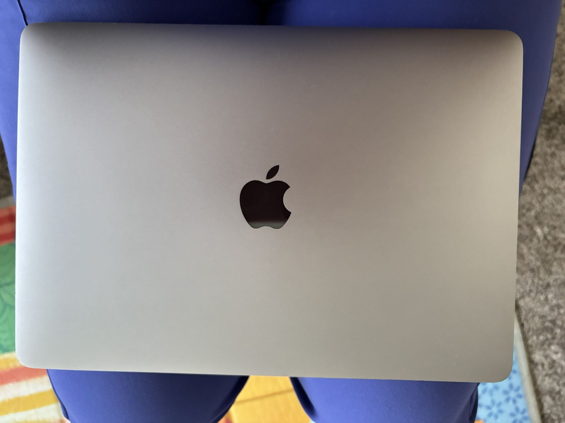 2017 MacBook Pro 13” – 256GB SSD, 8GB RA