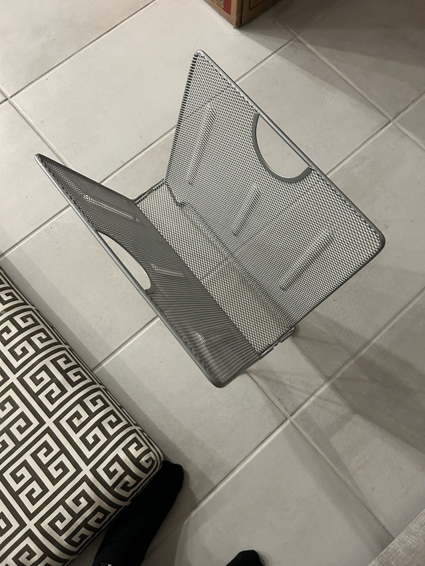 Mesh Newspaper Rack