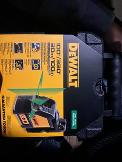 Dewalt laser level 100’