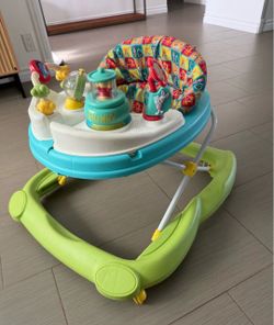 Winnie the Pooh Walker