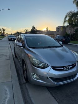 2012 Hyundai Elantra