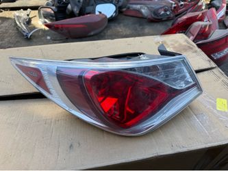Left tail light for 2015 Hyundai Sonata hybrid tail light