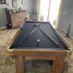 Oak Professional Pool Table With Stick Holder