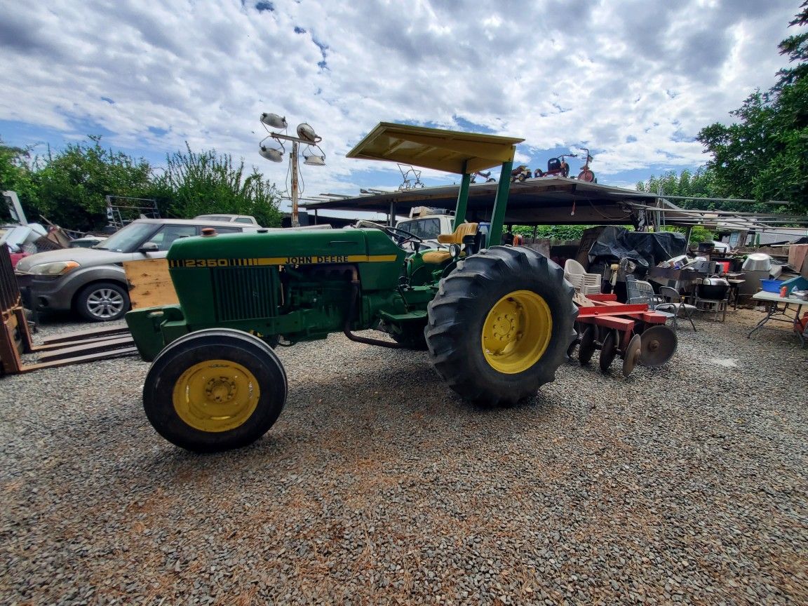 1983 John Deere Tractor 2350 Diesel for Sale in Woodville, CA OfferUp