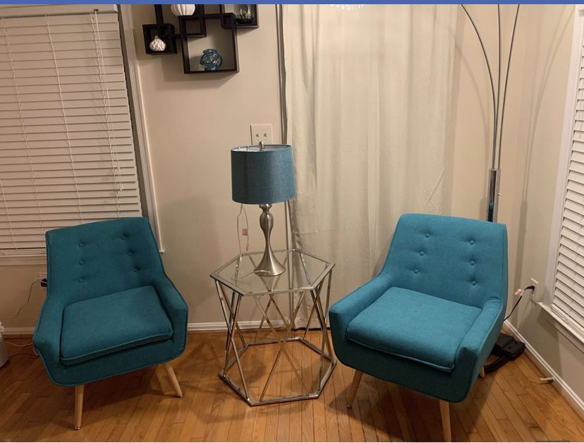 Accent Chairs, End Table & Lamp