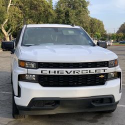 2019 CHEVY SILVERADO CUSTOM— READ DESCRIPTION PLEASE!!!