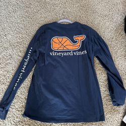 Vineyard vine, long sleeve T-shirt