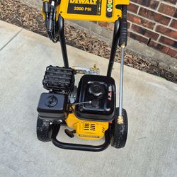 Pressuwasher Dewalt 3300psi 2.4gpm New Working Very Well Trabajando Super Bien