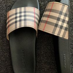 Burberry Slides 