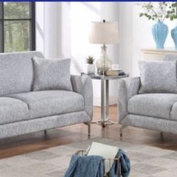 Beautiful Sofa & Loveseat