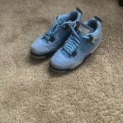 Size 10 Brand New UNC Blue Jordan’s NO SHIPPING ONLY ACCEPT CASH APP AND APPLE PAY