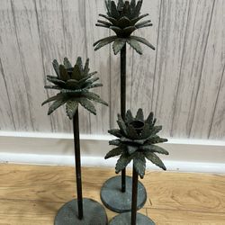 Vintage Palm Candle Holder Set