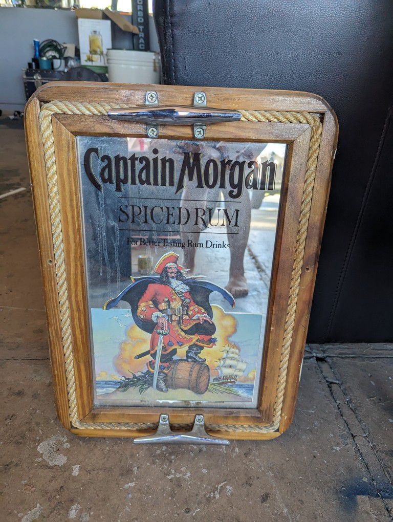 Captain Morgan Tray