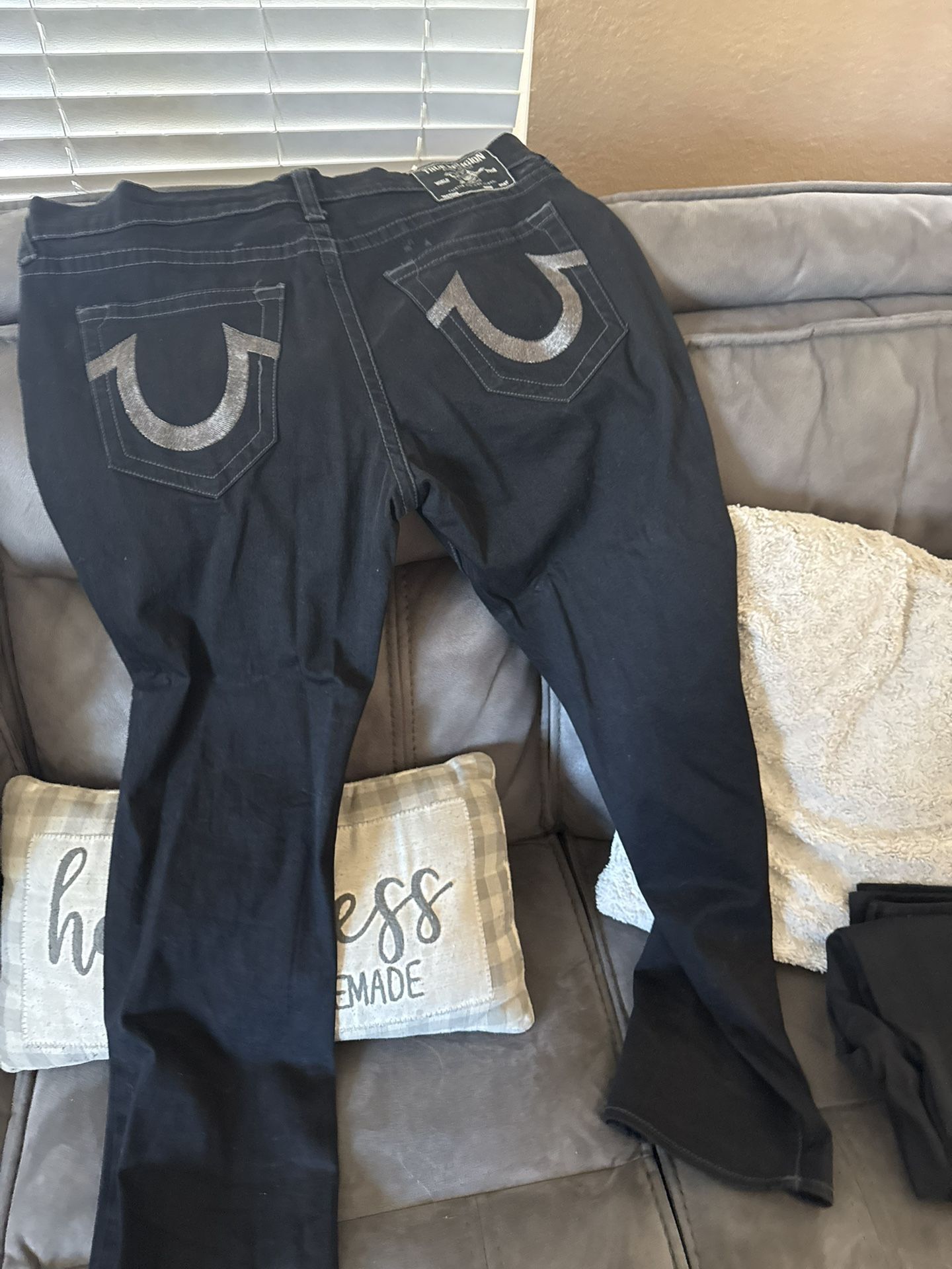 30$ 