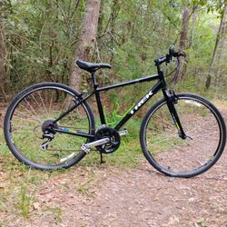 TREK 