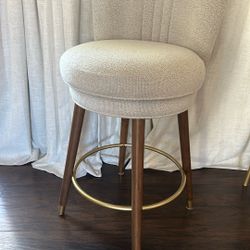 24” SWIVEL Bar Stool 
