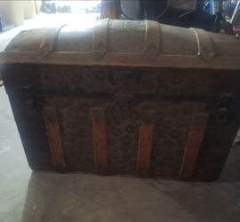 Unique treasure chest only $20