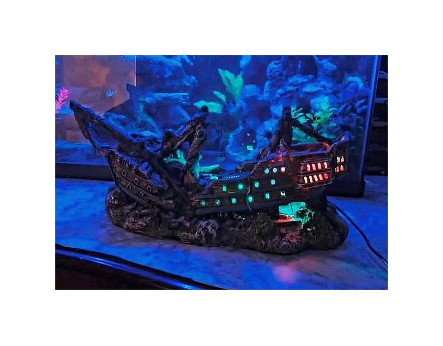Light Up Ship- Tank Decoration