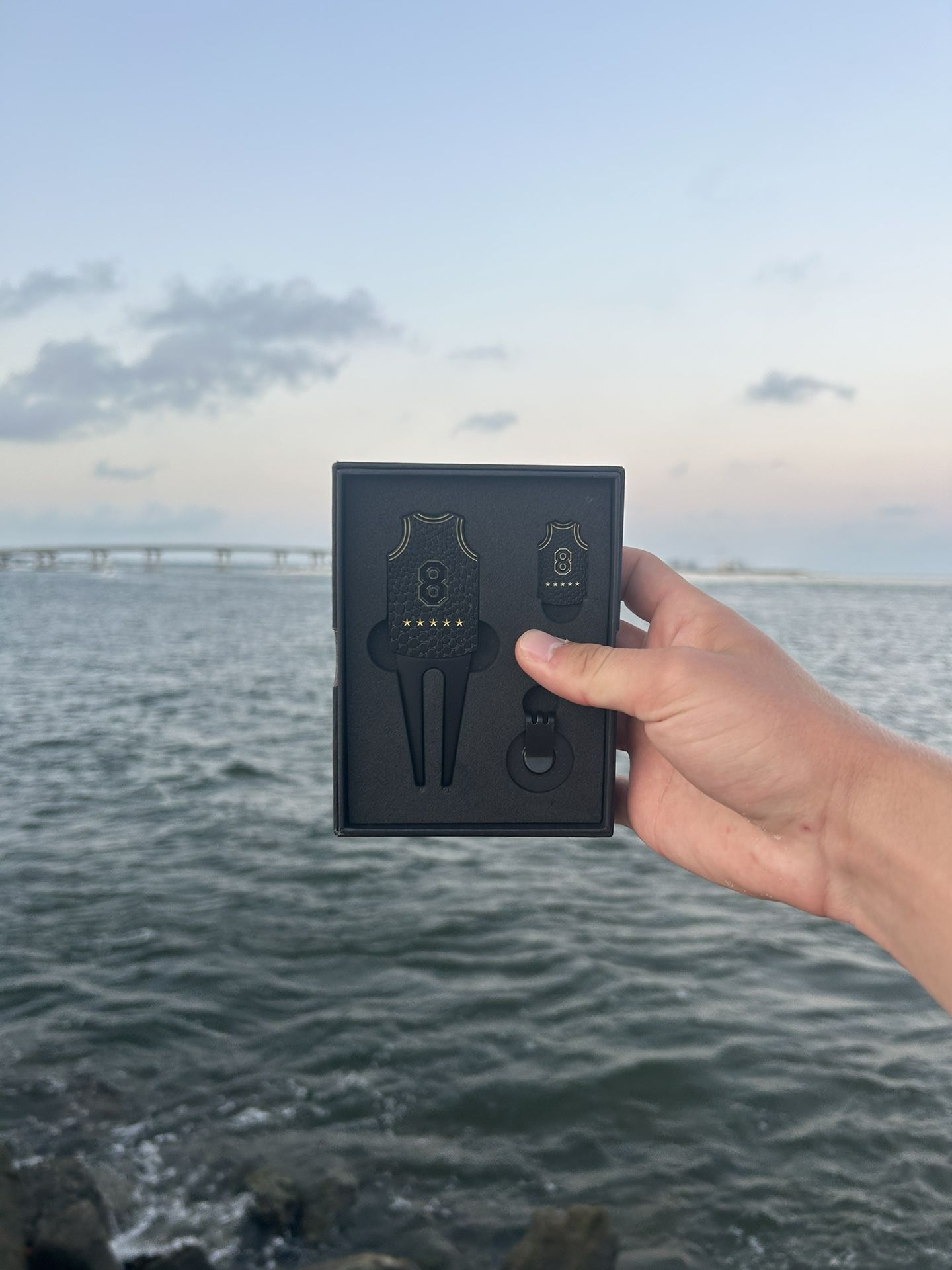 Mamba Divot Tool