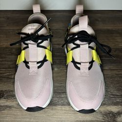 Size 8.5 - Nike Air Huarache City Low Plum Chalk