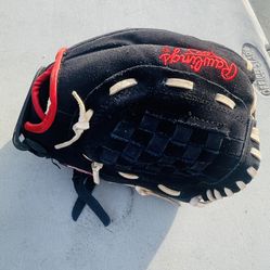 Youth Rawlings Baseball Glove For Teeball $15 — 2 Easton Batting Gloves Youth Large  $10