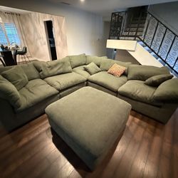 Modular L-Shaped Sectional (Living Spaces)