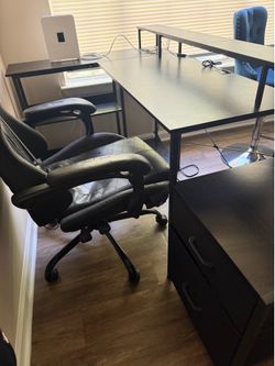 L Shaped Desk