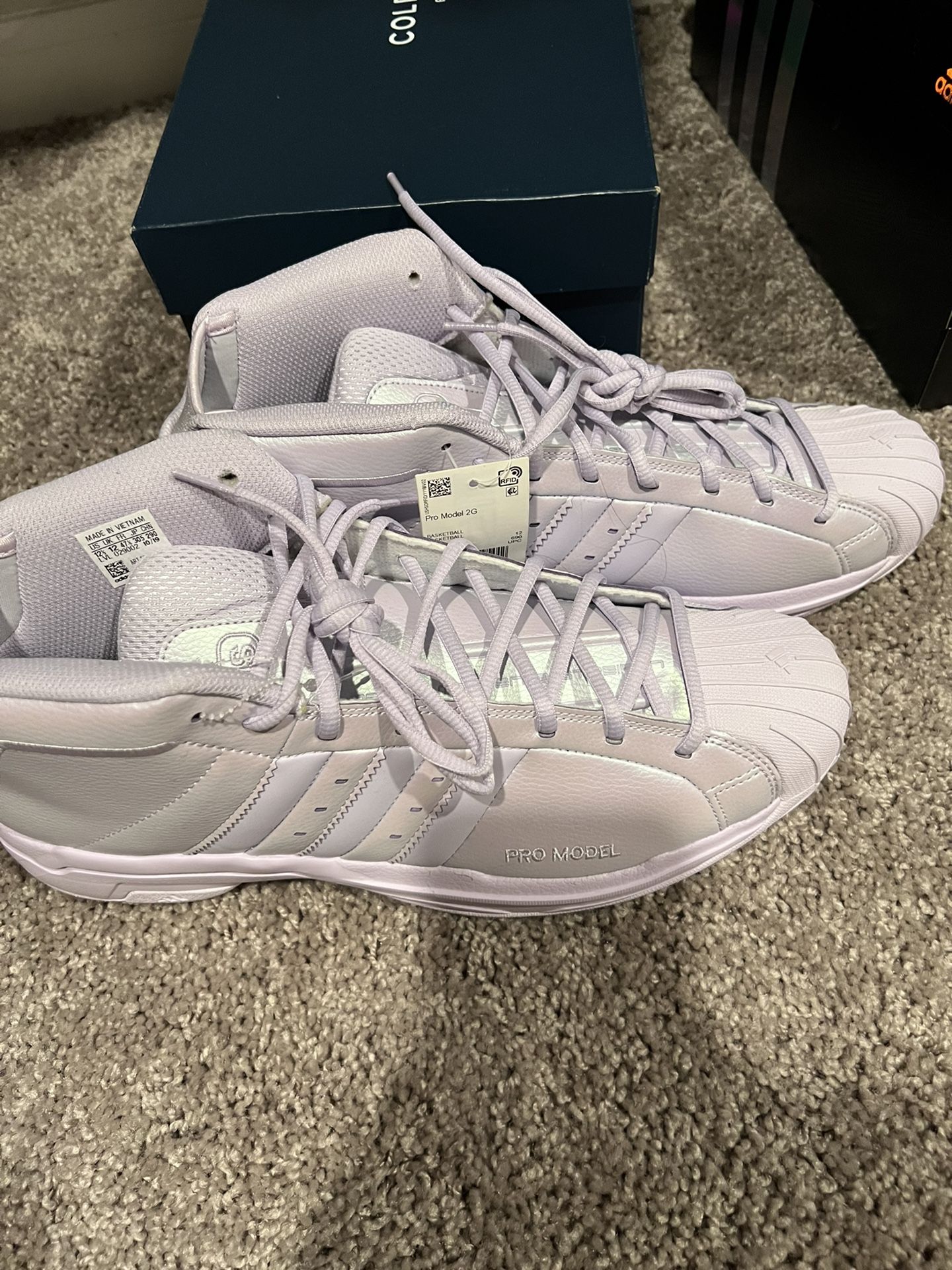 Adidas Pro Model Size 3M