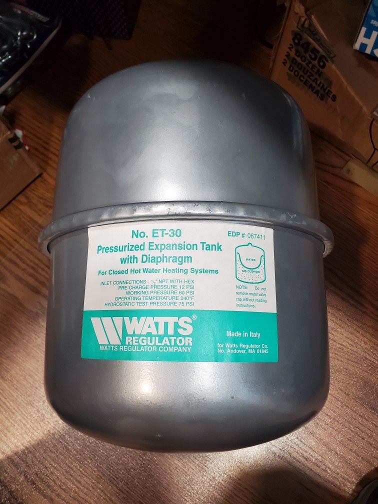 ET-30 Watts Expansion Tank 