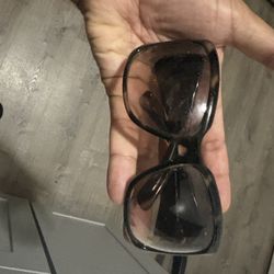 Gucci Sunglasses Original 100% Bought From The Store 