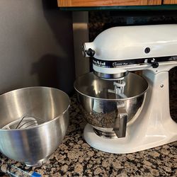 Kitchen Aid Set