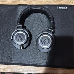 Audio Technica Monitor Headphones 