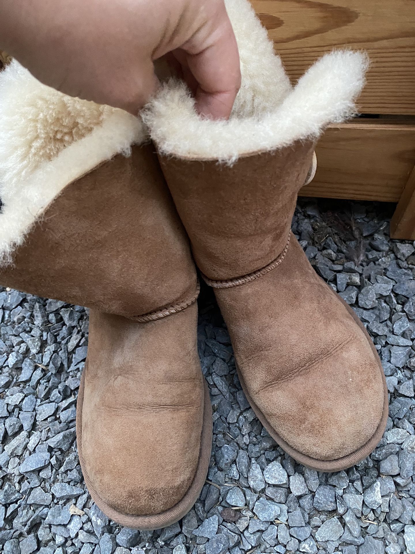 Ugg Size 6