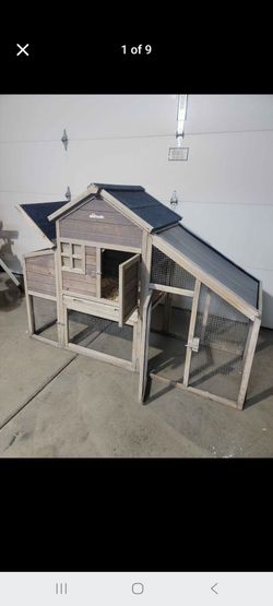 Chicken coop 59 inch long .34 high