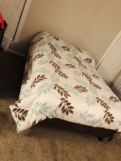 Queen size mattress with box rail for sale!