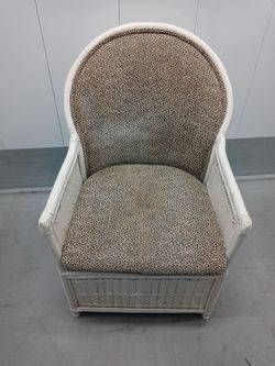 Rattan and fabric peacock round back style chair