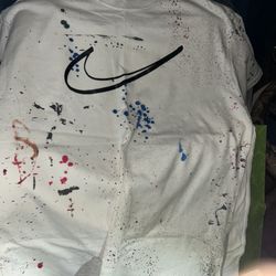Nike shirt size large