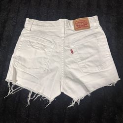 Women’s Levi’s Shorts