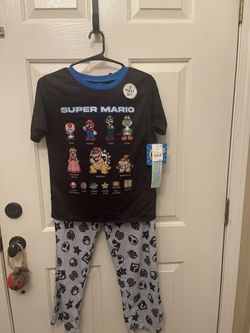 Boys Pajamas. Super Mario. NEW with tags.