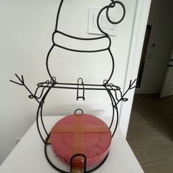 New & Very Unique Metal Snowman Serving Set w/ 6 Plastic Plates