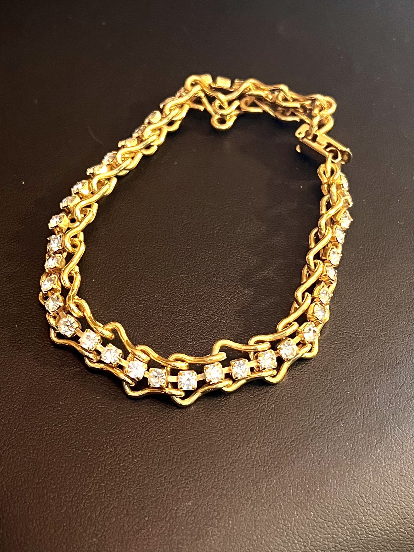 Vintage Rhinestone/ Gold Tone 8 1/2” Link Chain Bracelet
