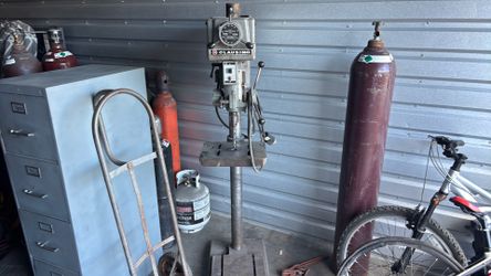 Clausing drill press