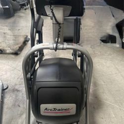 Cybex Full Body Arc Trainer 630A
