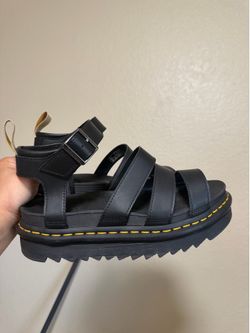Dr.Martens Blaire platform